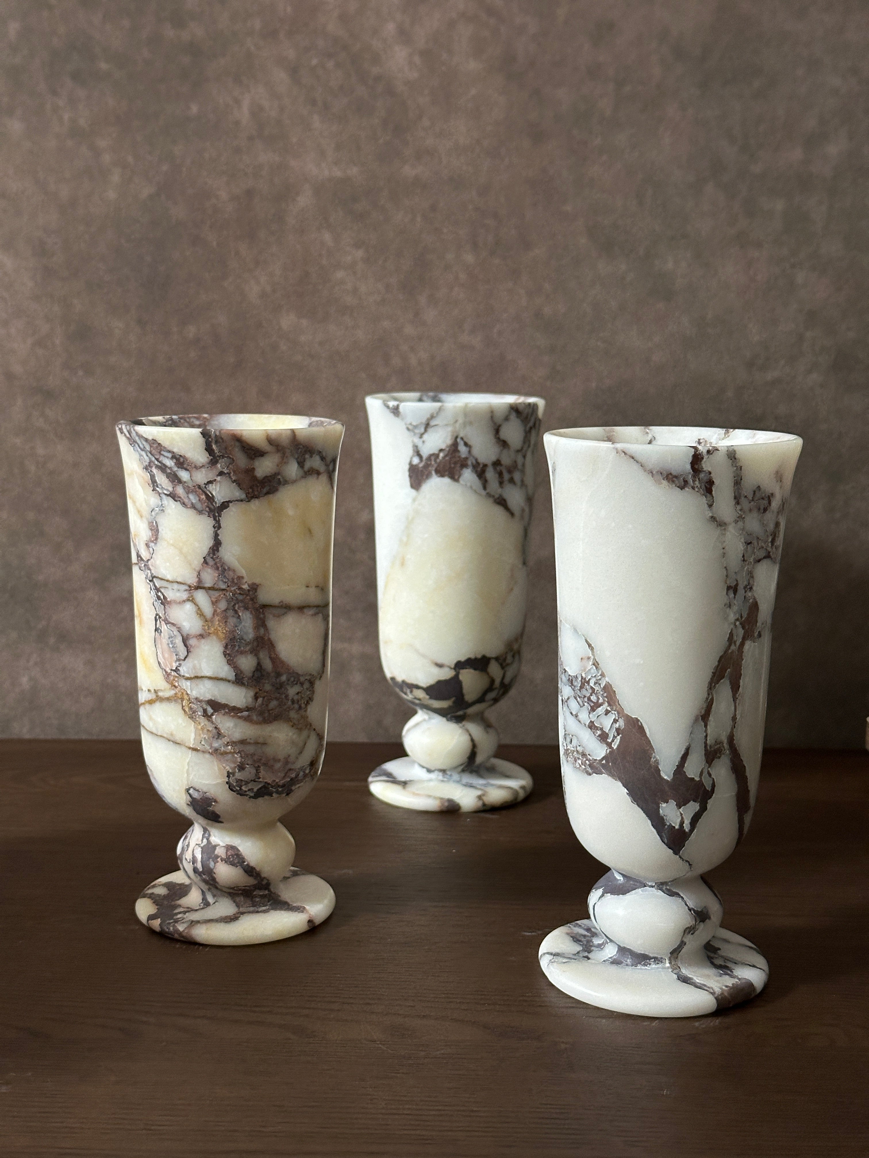 Calacatta Viola Vase