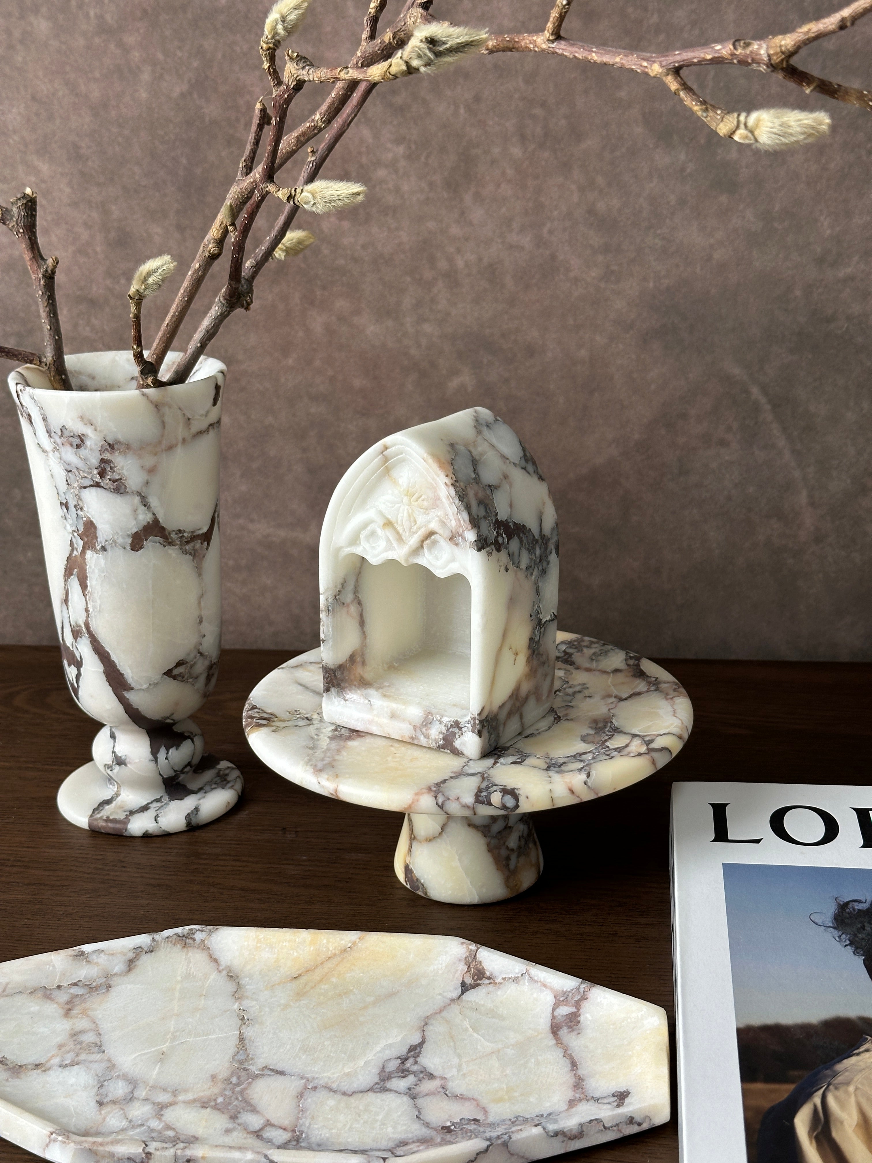 Calacatta Viola Church Candleholder Decorations