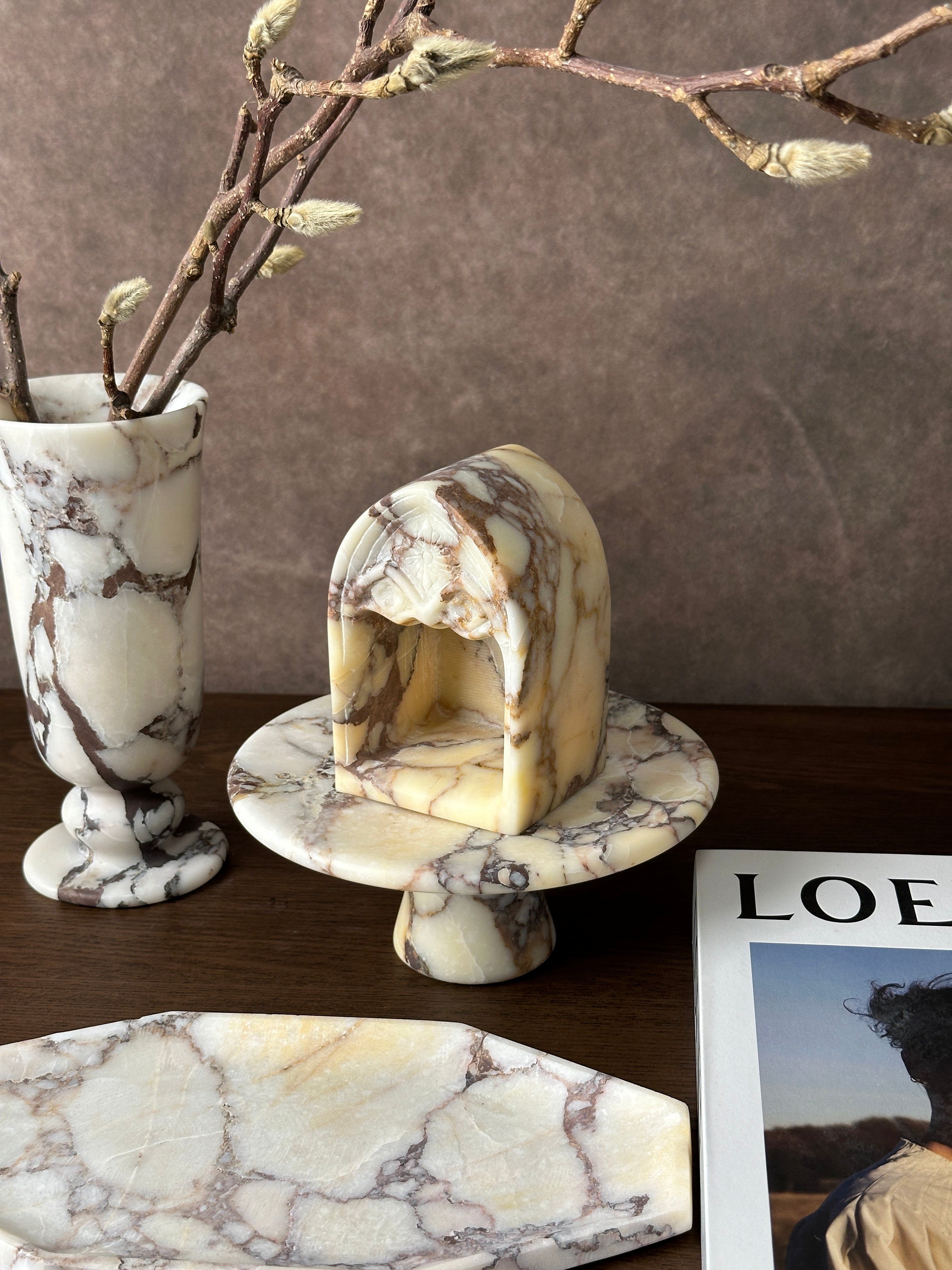 Calacatta Viola Church Candleholder Decorations