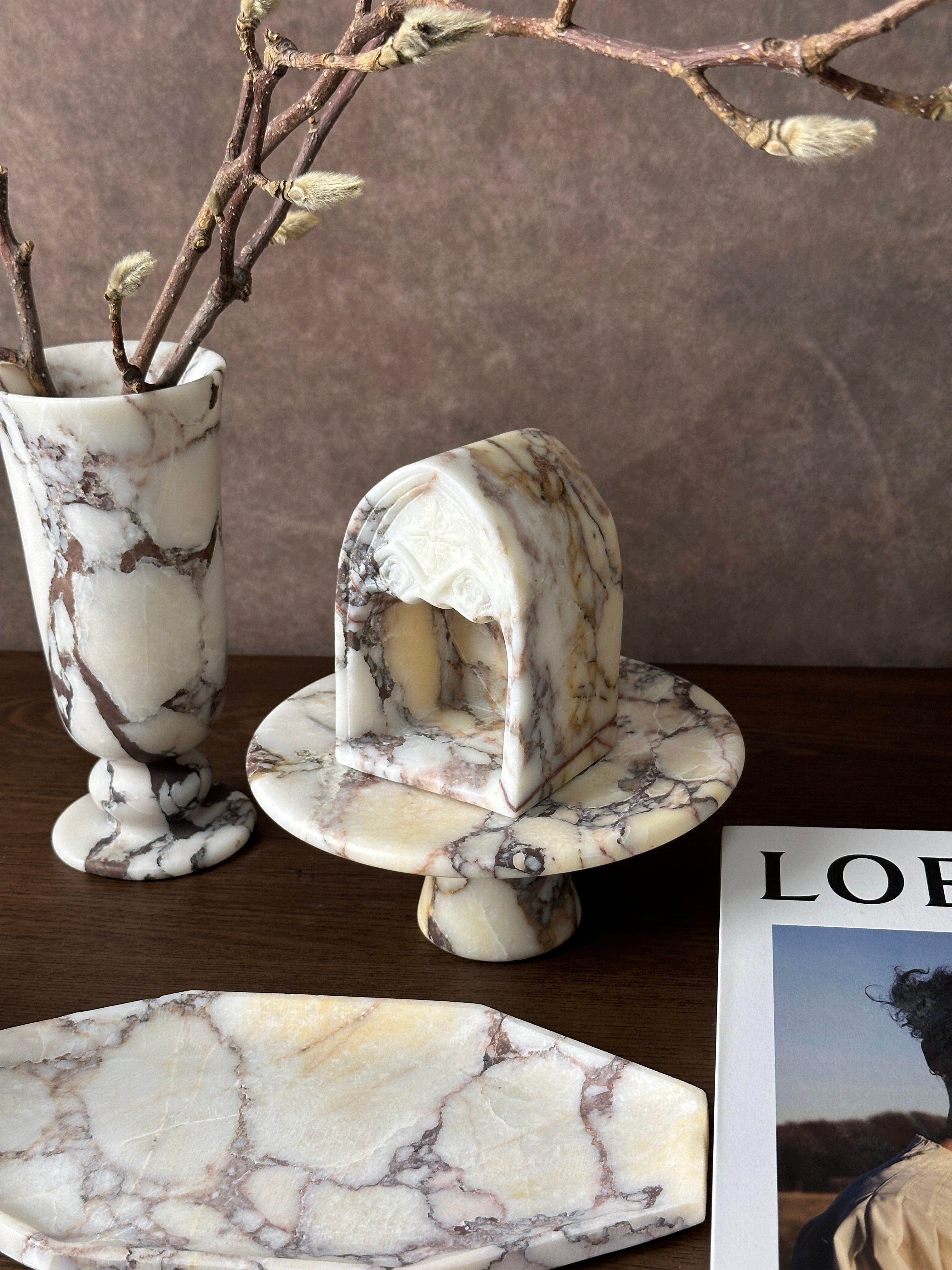 Calacatta Viola Church Candleholder Decorations