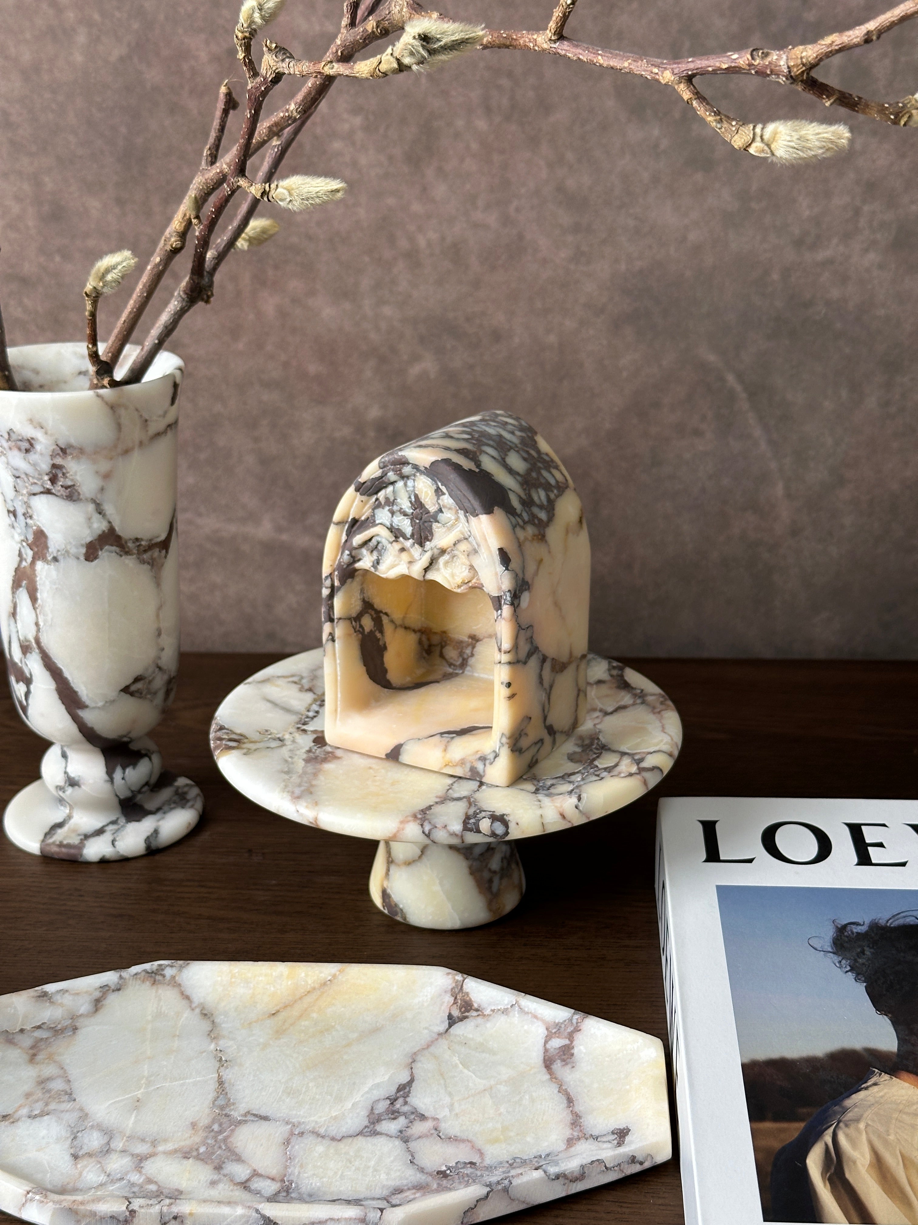 Calacatta Viola Church Candleholder Decorations